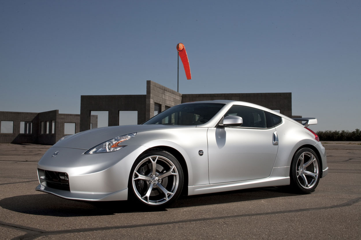 2011 Nissan 370z coupe nismo #10
