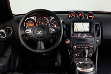 2013 Nissan 370z dash interior